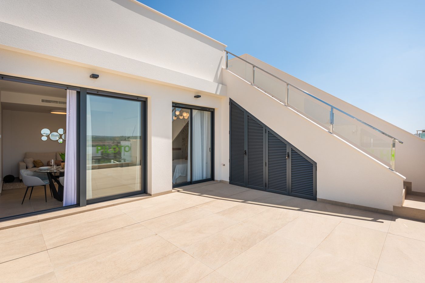 New-build villa with pool and roof terrace in Orihuela Costa – photo 16