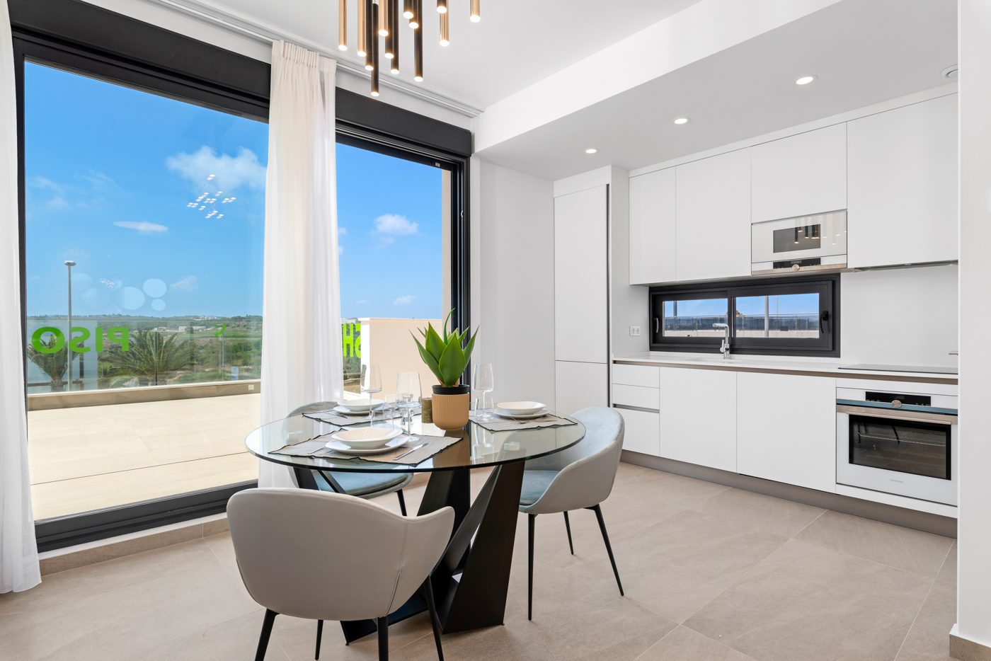 New-build villa with pool and roof terrace in Orihuela Costa – photo 7