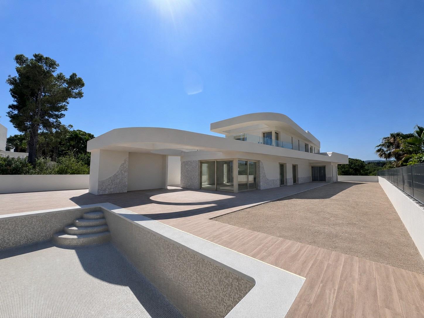 Luxury Villa with Infinity Pool in Benimeit