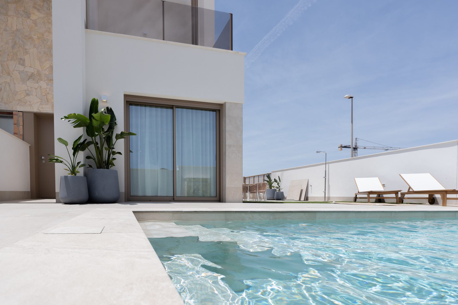 Townhouse with large plot and pool – photo 3