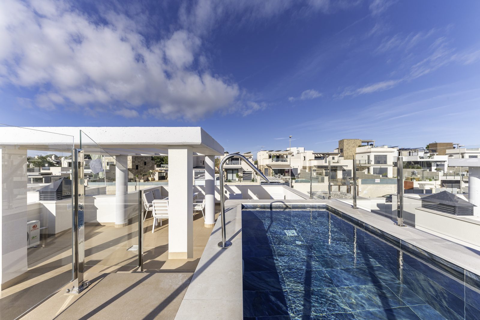 Bungalow with solarium and pool – photo 12