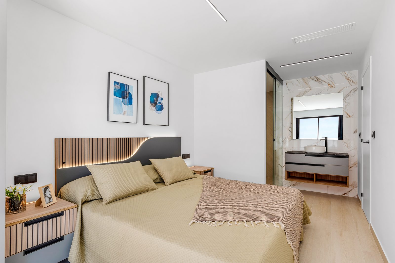 New-build garden apartment with communal pool – photo 6