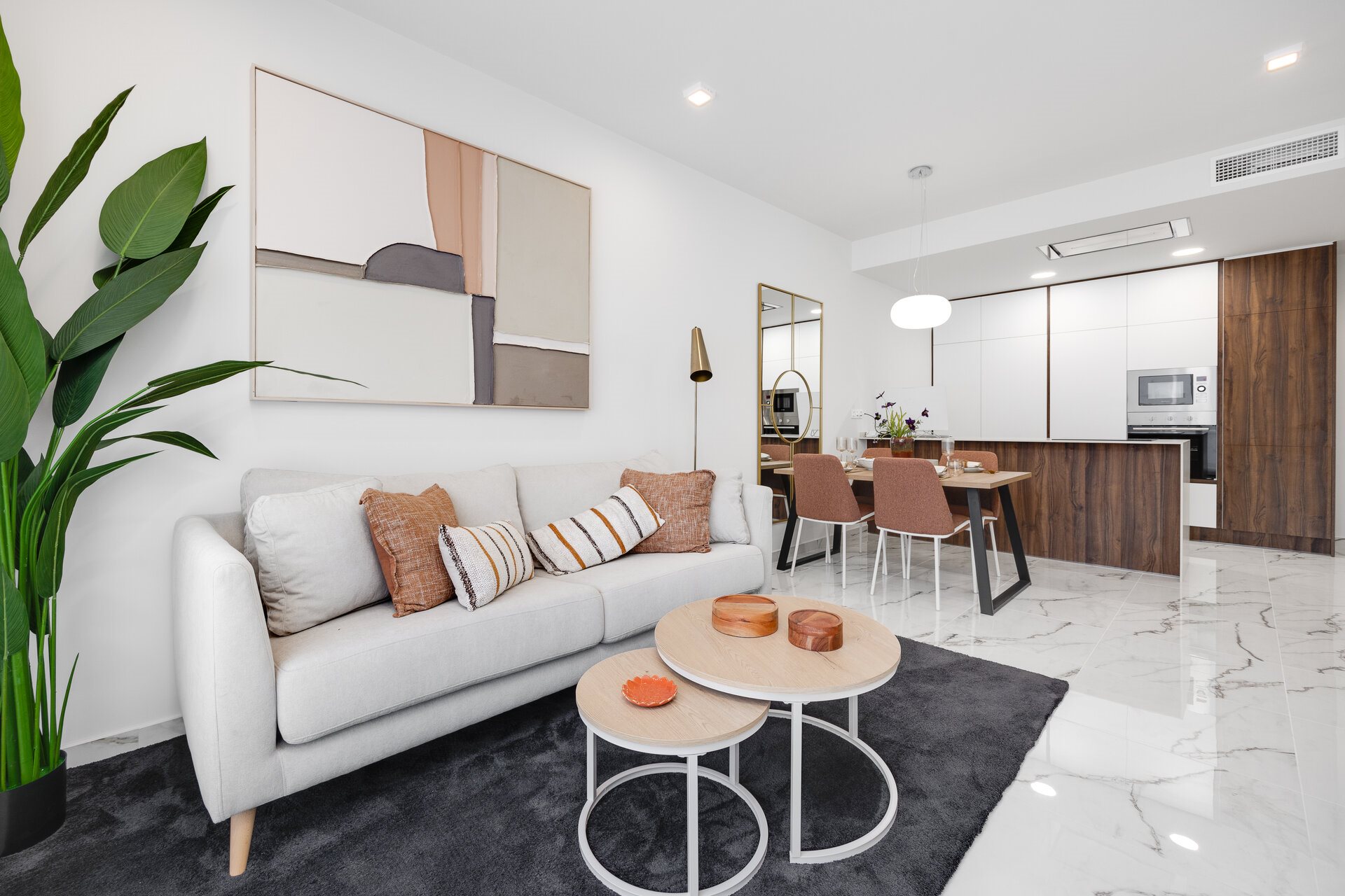 Corner Apartment with Large Terrace – living-dining area of the show home